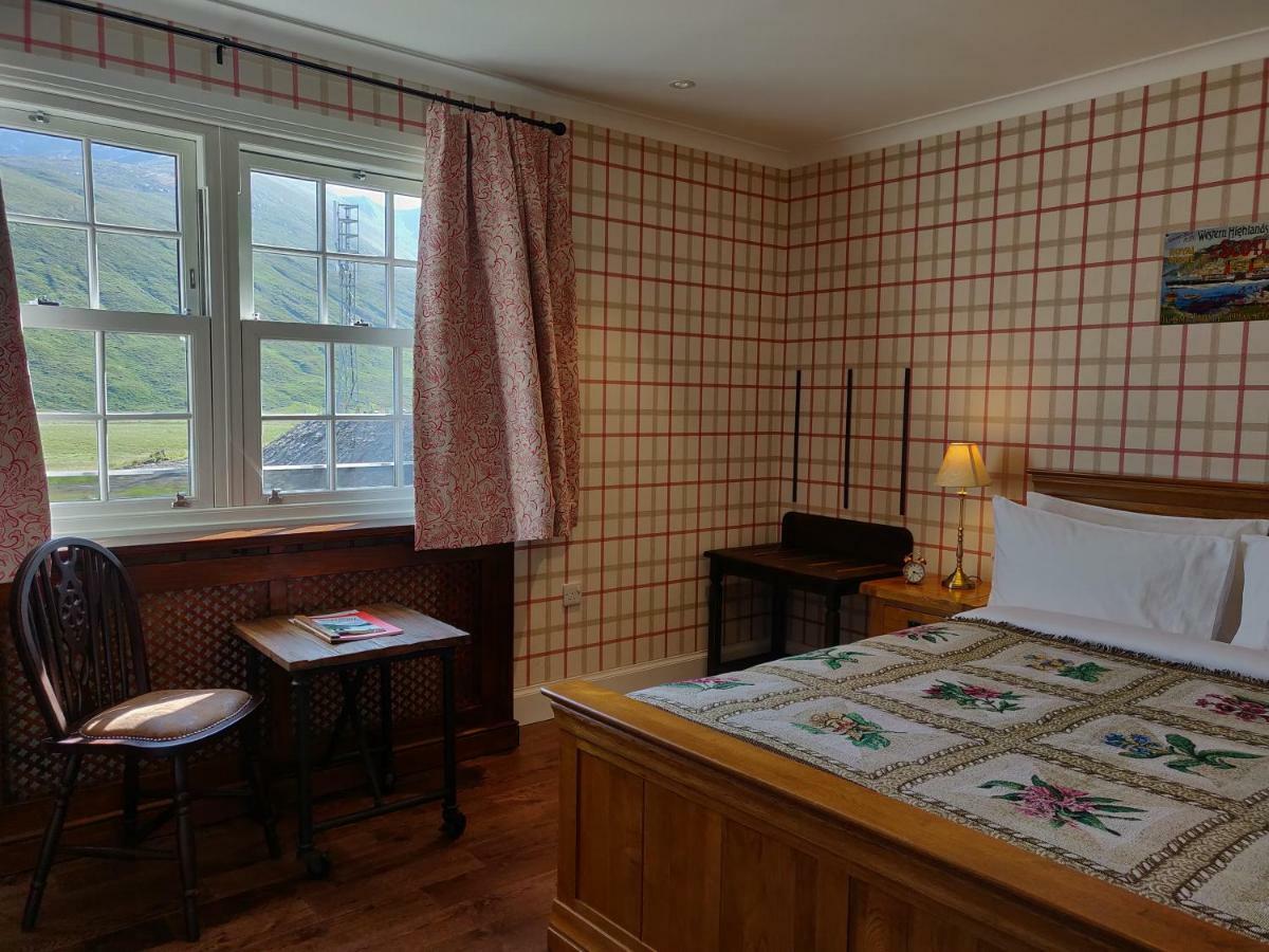 The Cluanie Inn Glenmoriston Eksteriør bilde